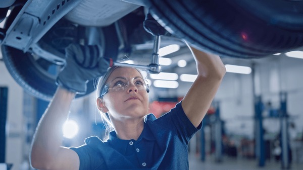 Mechanic Work Shirts: Empowering Your Automotive Attire